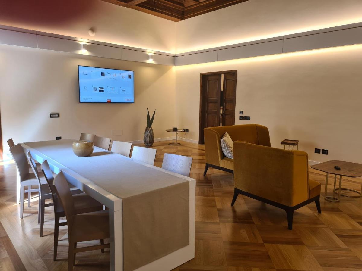 Orafi Tower Apartment Florence Ngoại thất bức ảnh